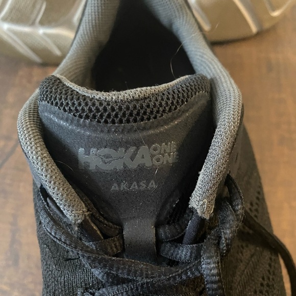 Hoka Alaska One One black sneakers - Picture 9 of 10